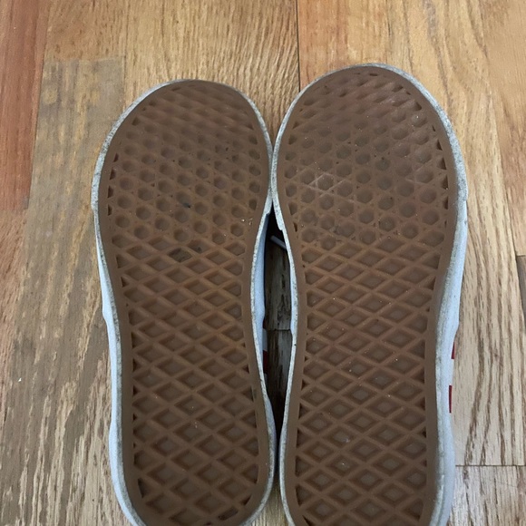 Vans - Picture 3 of 3